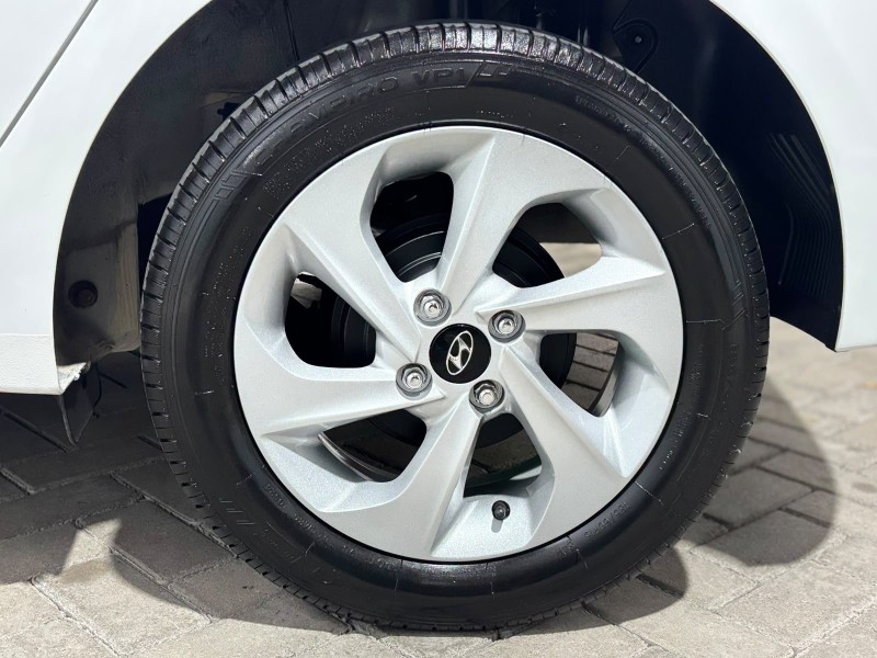 HB20 1.6 COMFORT PLUS 16V FLEX 4P MANUAL - 2016 - CAXIAS DO SUL