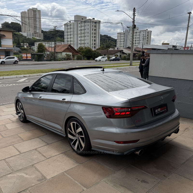 JETTA 2.0 16V TSI GLI 350 GASOLINA 4P AUTOMÁTICO - 2021 - CAXIAS DO SUL