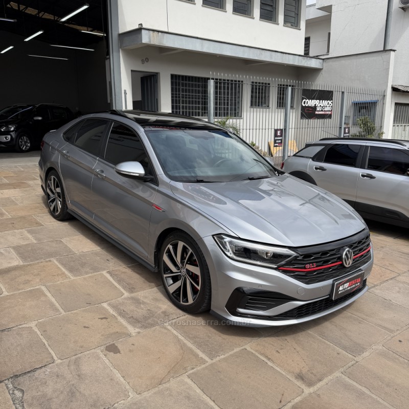 JETTA 2.0 16V TSI GLI 350 GASOLINA 4P AUTOMÁTICO - 2021 - CAXIAS DO SUL