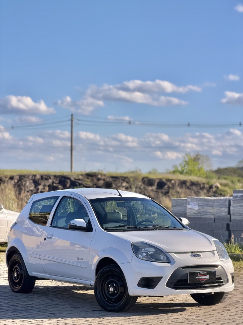KA 1.0 MPI 8V FLEX 2P MANUAL - 2013 - ANTôNIO PRADO