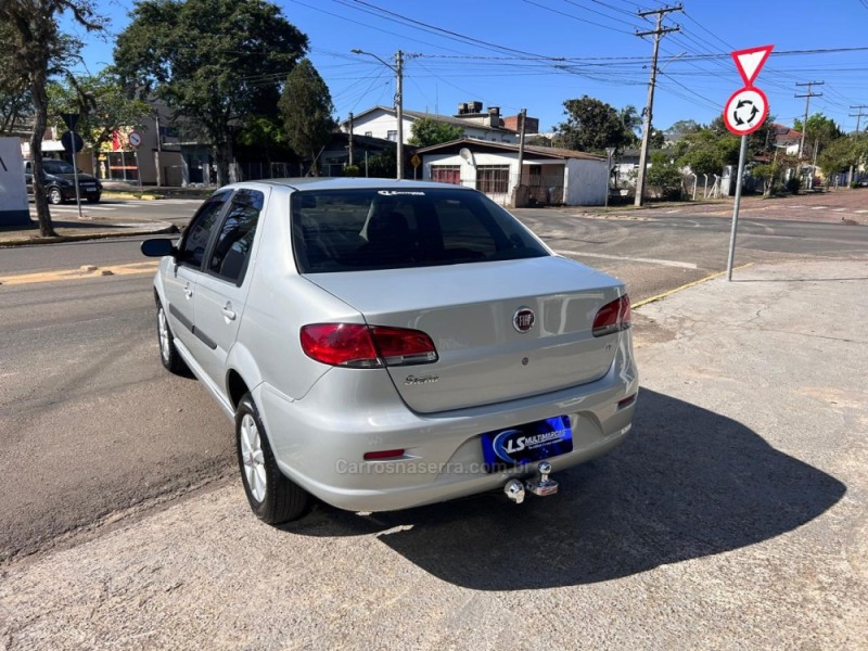 SIENA 1.0 MPI EL 8V FLEX 4P MANUAL - 2010 - VENâNCIO AIRES