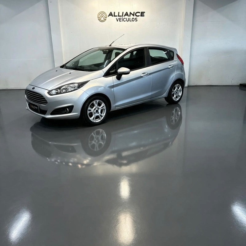 fiesta 1.6 se hatch 16v flex 4p automatico 2016 caxias do sul
