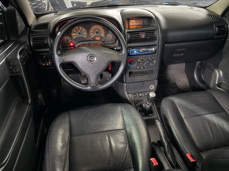 ASTRA 2.0 MPFI ADVANTAGE 8V FLEX 2P MANUAL - 2009 - PAROBé