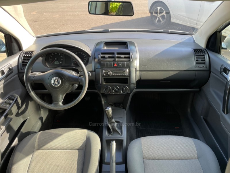 POLO SEDAN 1.6 8V GASOLINA 4P MANUAL - 2008 - GUAPORé