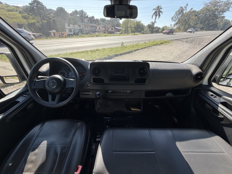 SPRINTER 2.2 CHASSI 416 VAN L TURBO 16L DIESEL 3P MANUAL - 2025 - CAXIAS DO SUL