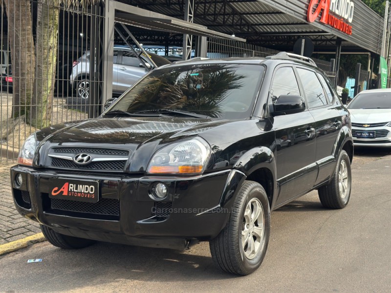 tucson 2.0 mpfi gls 16v 143cv 2wd gasolina 4p automatico 2012 parobe