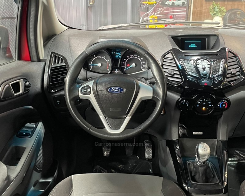 ECOSPORT 1.6 FREESTYLE 16V FLEX 4P MANUAL - 2015 - VACARIA