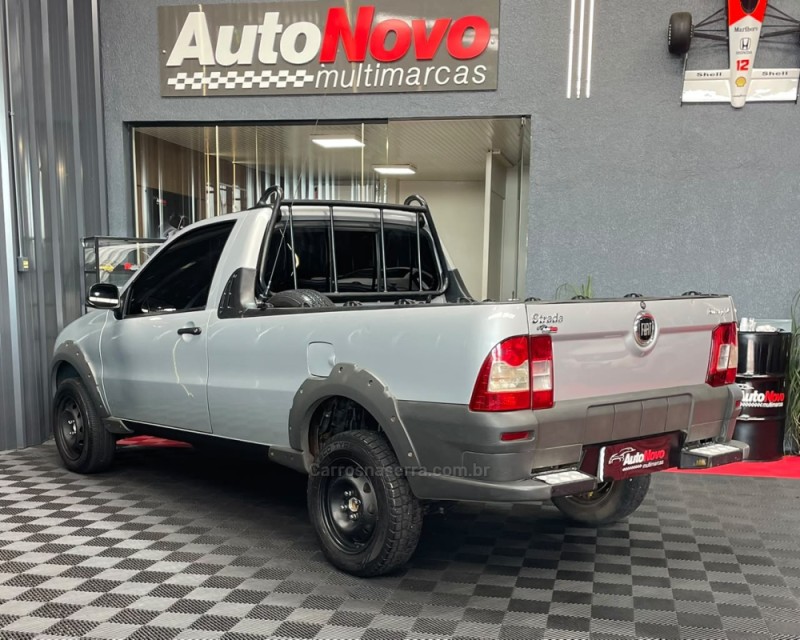 STRADA 1.4 MPI WORKING CS 8V FLEX 2P MANUAL - 2013 - VACARIA