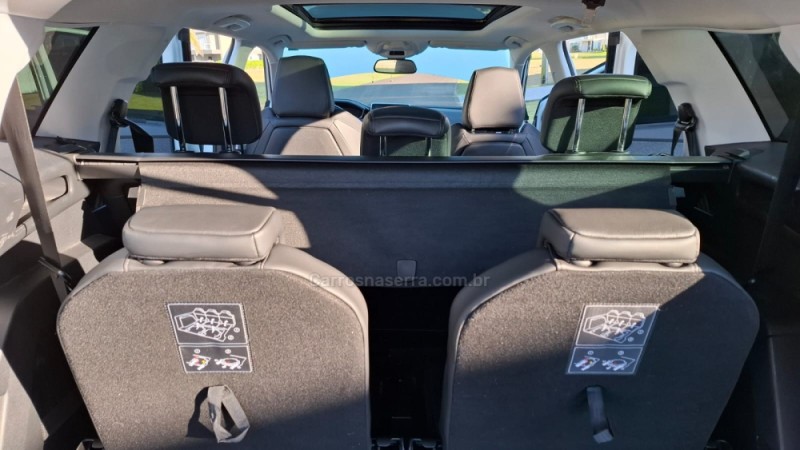 5008 1.6 GRIFFE PACK THP 16V GASOLINA 4P AUTOMÁTICO - 2019 - CARLOS BARBOSA