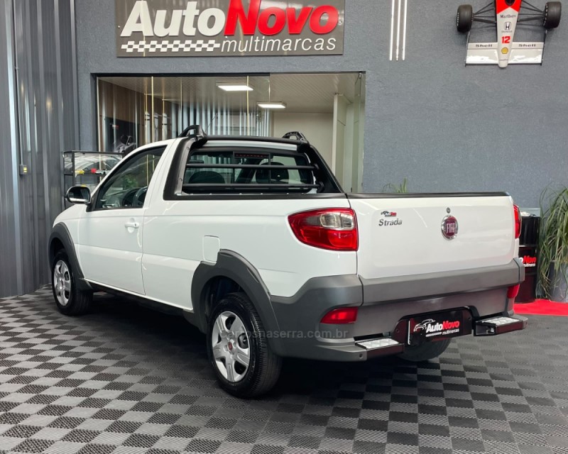STRADA 1.4 MPI HARD WORKING CS 8V FLEX 2P MANUAL - 2018 - VACARIA