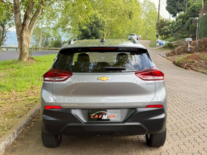TRACKER 1.0 12V LT TURBO FLEX 4P AUTOMÁTICO - 2023 - DOIS IRMãOS