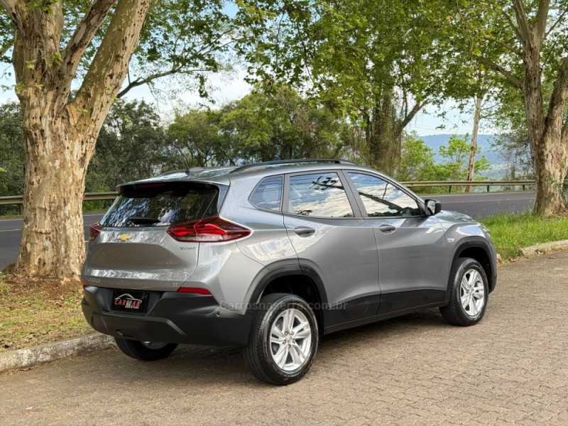 TRACKER 1.0 12V LT TURBO FLEX 4P AUTOMÁTICO - 2023 - DOIS IRMãOS