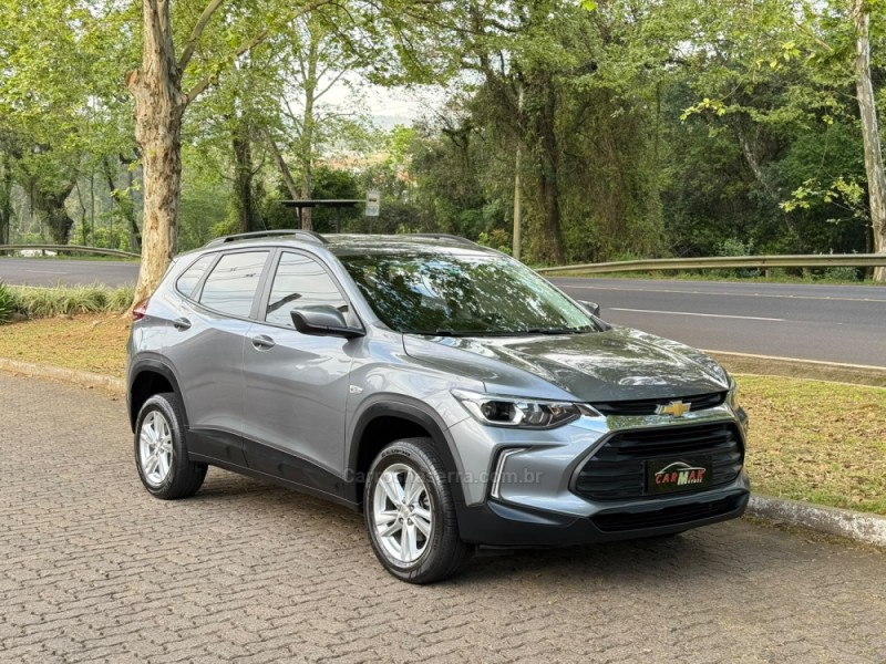 TRACKER 1.0 12V LT TURBO FLEX 4P AUTOMÁTICO - 2023 - DOIS IRMãOS