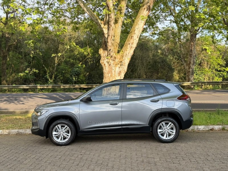 TRACKER 1.0 12V LT TURBO FLEX 4P AUTOMÁTICO - 2023 - DOIS IRMãOS
