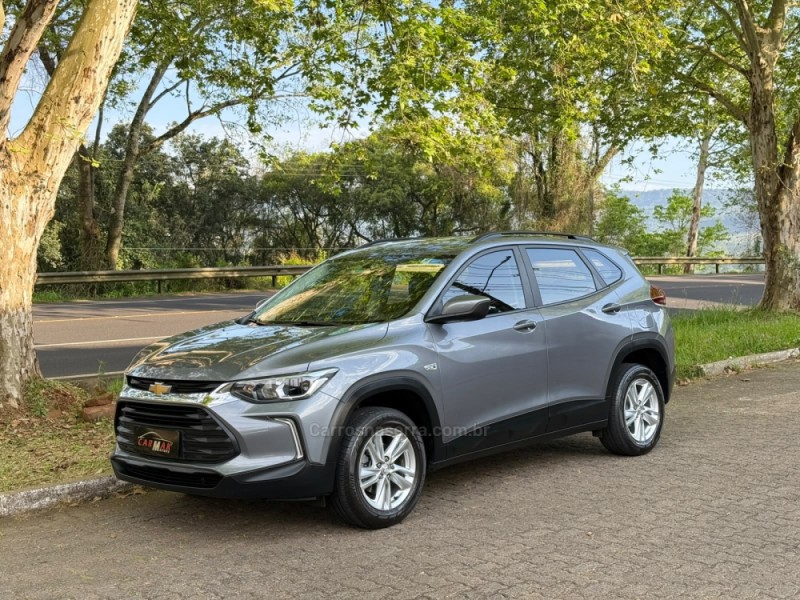TRACKER 1.0 12V LT TURBO FLEX 4P AUTOMÁTICO - 2023 - DOIS IRMãOS