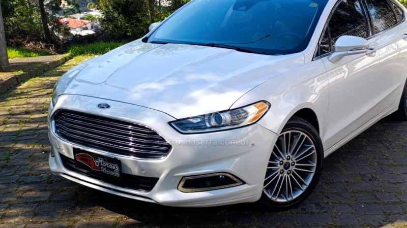 FUSION 2.0 TITANIUM PLUS AWD 16V GASOLINA 4P AUTOMÁTICO - 2014 - CAXIAS DO SUL