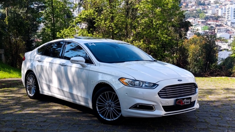 FUSION 2.0 TITANIUM PLUS AWD 16V GASOLINA 4P AUTOMÁTICO - 2014 - CAXIAS DO SUL