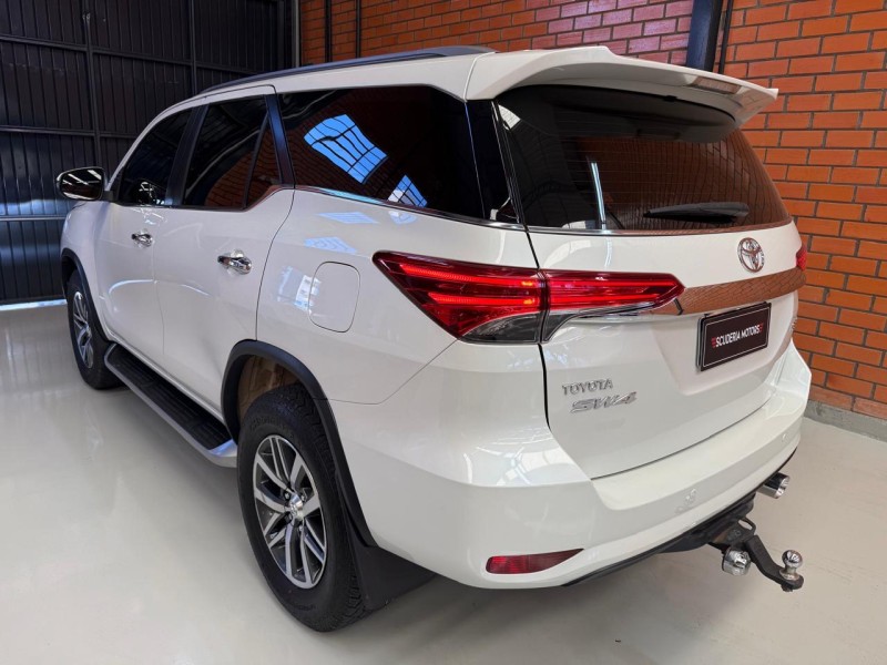 HILUX SW4 2.8 SRX 4X4 16V TURBO INTERCOOLER DIESEL 4P AUTOMÁTICO - 2020 - BENTO GONçALVES