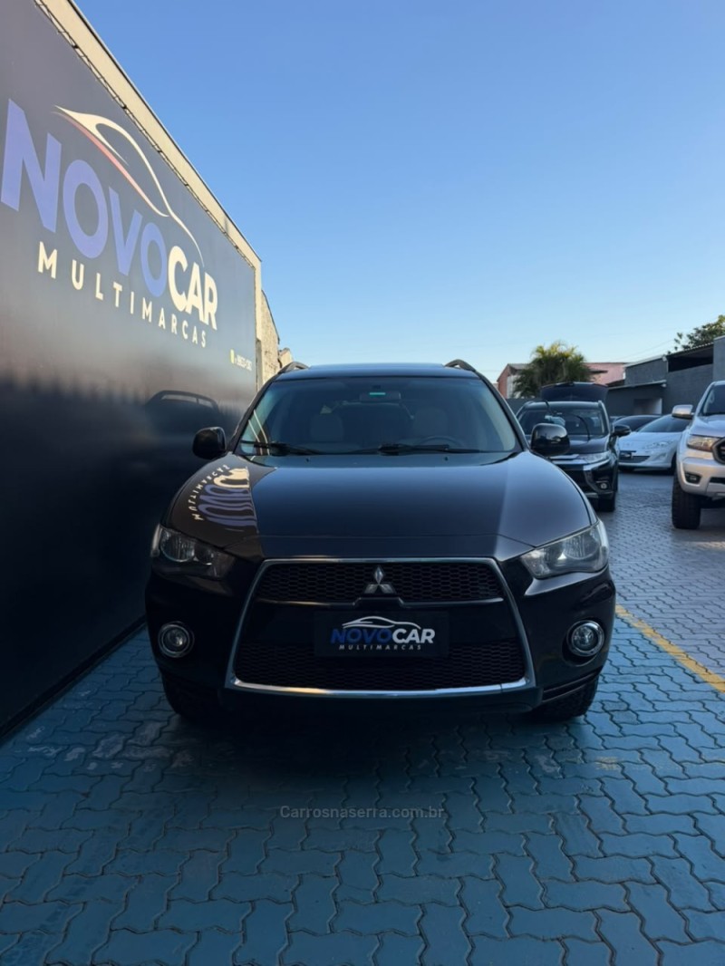 OUTLANDER 3.0 GT 4X4 V6 24V GASOLINA 4P AUTOMÁTICO - 2012 - ESTâNCIA VELHA