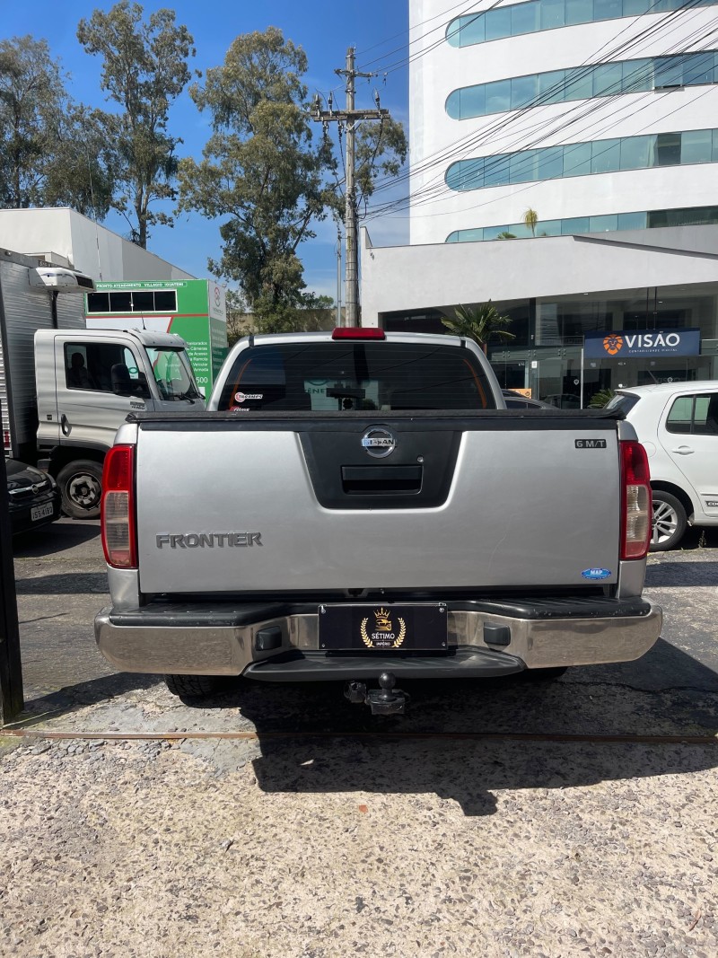 FRONTIER 2.5 S 4X4 CD TURBO ELETRONIC DIESEL 4P MANUAL - 2014 - CAXIAS DO SUL