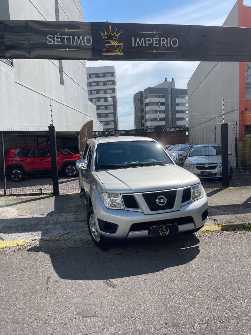 FRONTIER 2.5 S 4X4 CD TURBO ELETRONIC DIESEL 4P MANUAL - 2014 - CAXIAS DO SUL