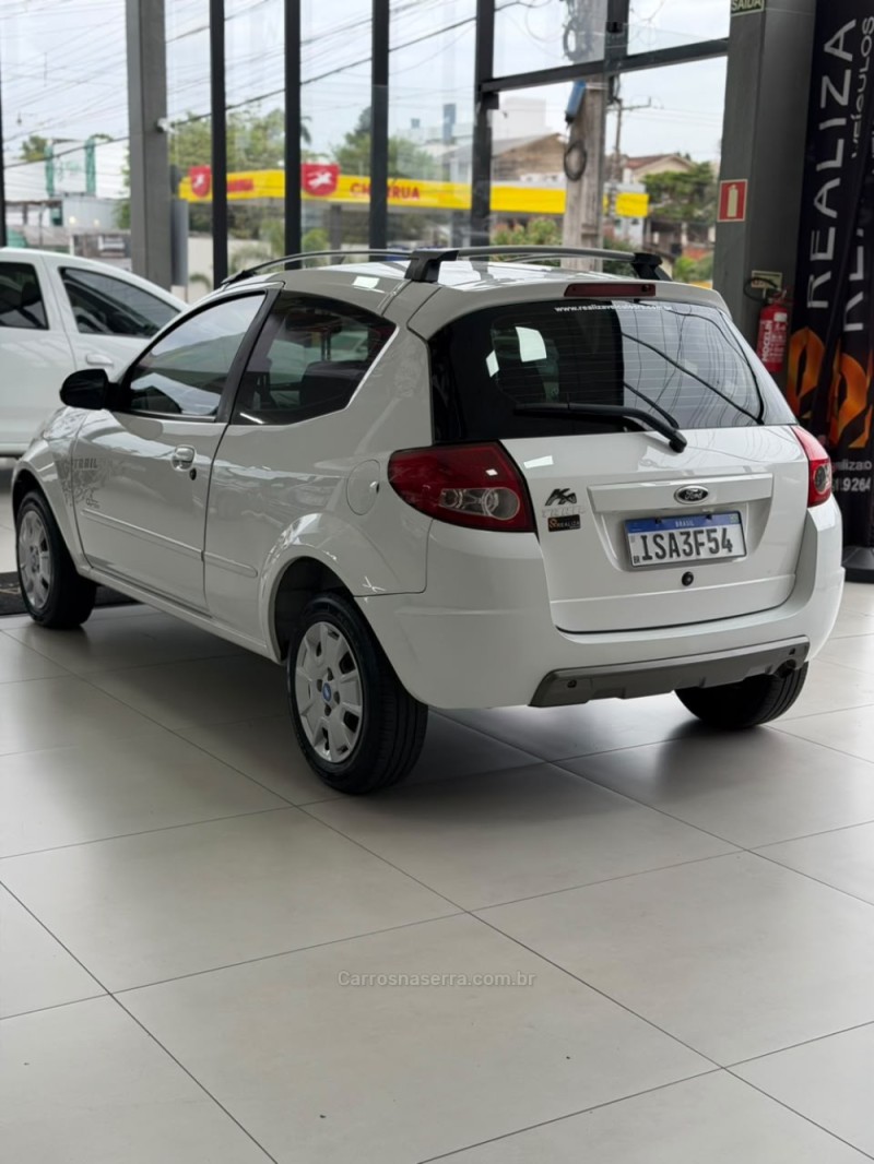KA 1.0 MPI TECNO 8V FLEX 2P MANUAL - 2011 - SANTA CRUZ DO SUL