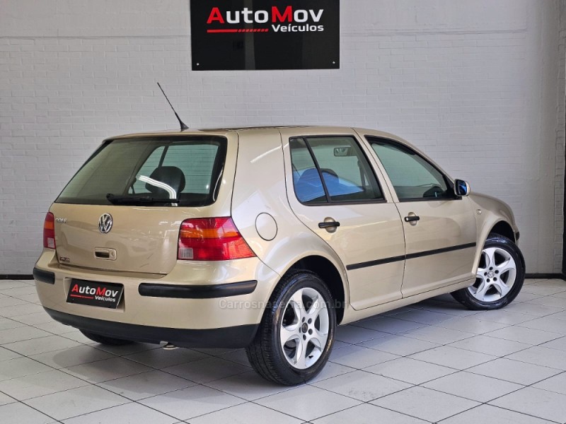 GOLF 1.6 SR GASOLINA 4P MANUAL - 2001 - CAXIAS DO SUL