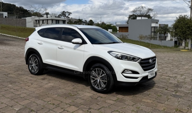 tucson 1.6 gl turbo 16v 4p automatica 2018 guapore