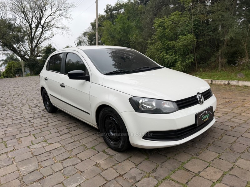 GOL 1.6 MI 8V FLEX 4P MANUAL G.VI - 2016 - NOVA PRATA