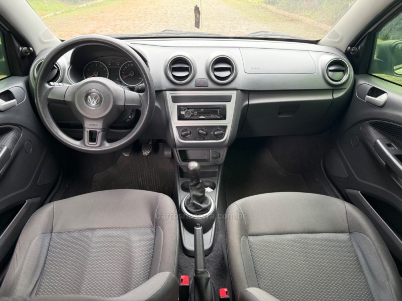 GOL 1.6 MI 8V FLEX 4P MANUAL G.VI - 2016 - NOVA PRATA