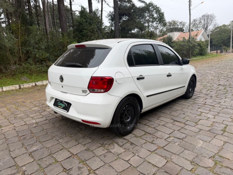 GOL 1.6 MI 8V FLEX 4P MANUAL G.VI - 2016 - NOVA PRATA