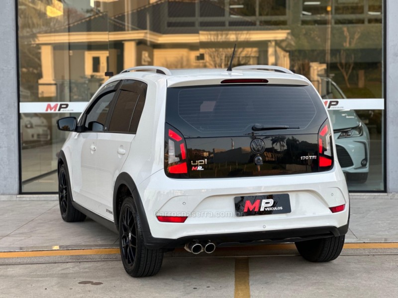 UP 1.0 TSI XTREME UP 12V FLEX 4P MANUAL - 2020 - TUPANDI