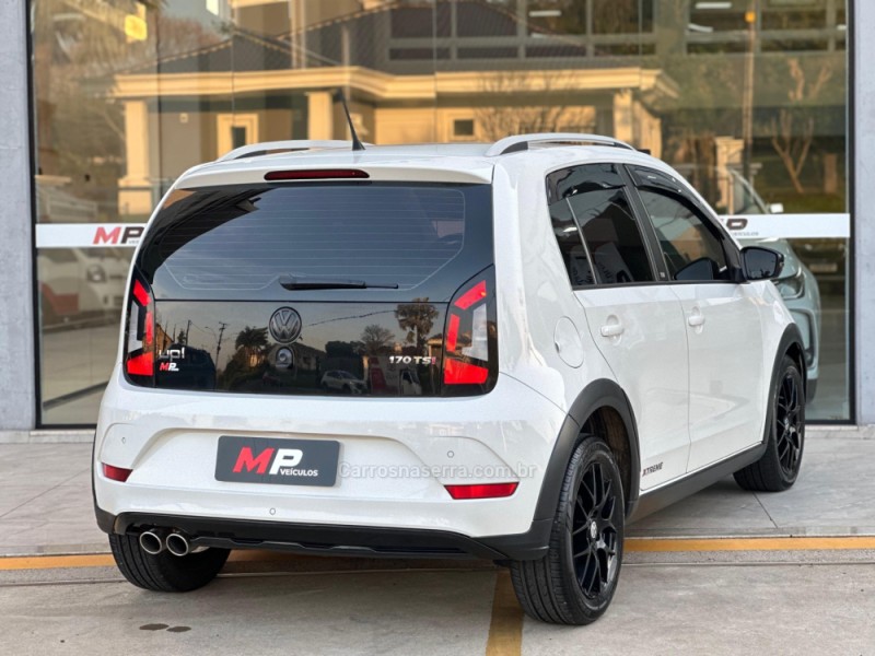 UP 1.0 TSI XTREME UP 12V FLEX 4P MANUAL - 2020 - TUPANDI