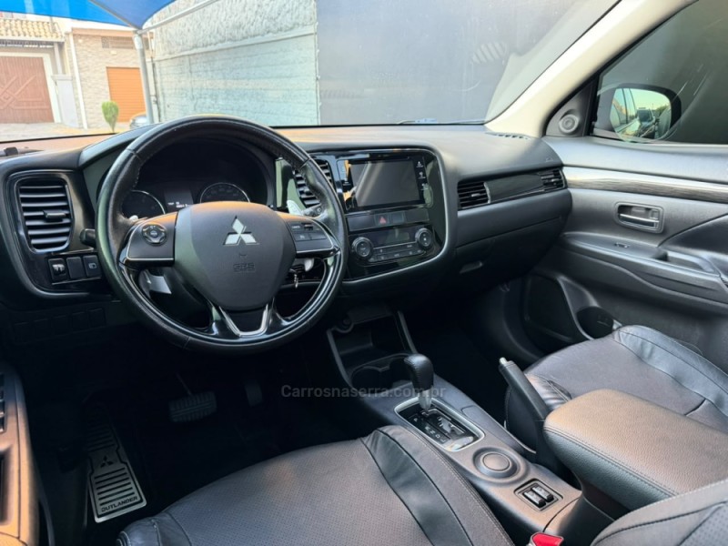 OUTLANDER 2.0 16V GASOLINA 4P AUTOMÁTICO - 2016 - ESTâNCIA VELHA