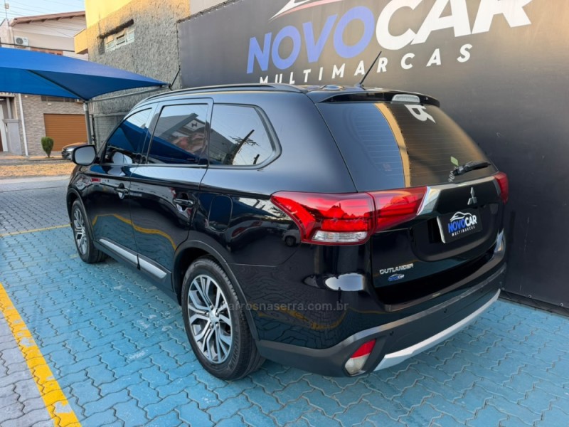 OUTLANDER 2.0 16V GASOLINA 4P AUTOMÁTICO - 2016 - ESTâNCIA VELHA