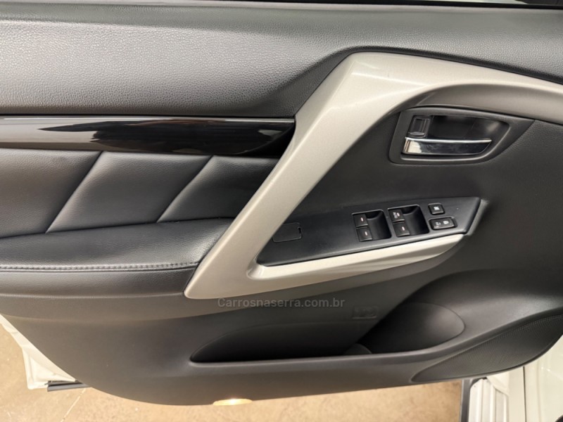 PAJERO SPORT 2.4 HPE-S 4X4 DIESEL 4P AUTOMÁTICO - 2020 - CAXIAS DO SUL