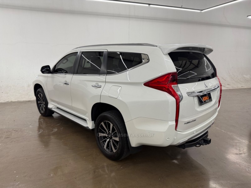 PAJERO SPORT 2.4 HPE-S 4X4 DIESEL 4P AUTOMÁTICO - 2020 - CAXIAS DO SUL