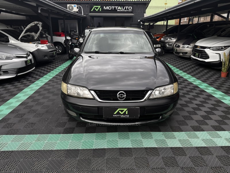 VECTRA 2.0 MPFI GLS 8V GASOLINA 4P MANUAL - 1998 - CAXIAS DO SUL