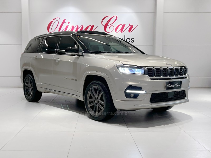 COMMANDER 2.0 OVERLAND HURRICANE 4X4 TURBO GASOLINA 4P AUTOMÁTICO - 2025 - FLORES DA CUNHA