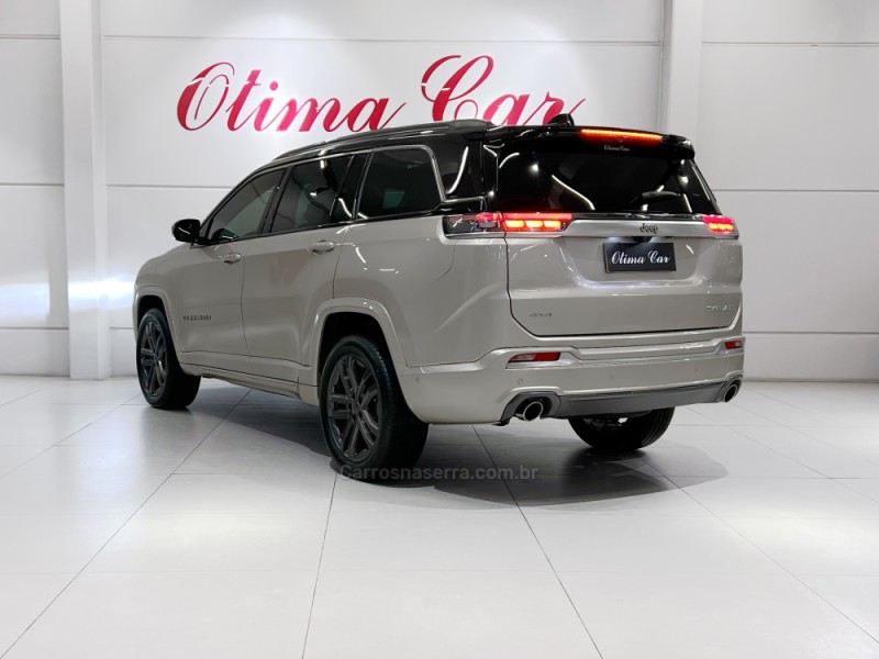 COMMANDER 2.0 OVERLAND HURRICANE 4X4 TURBO GASOLINA 4P AUTOMÁTICO - 2025 - FLORES DA CUNHA