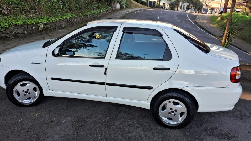 SIENA 1.0 MPI EL CELEBRATION 8V FLEX 4P MANUAL - 2008 - CAXIAS DO SUL