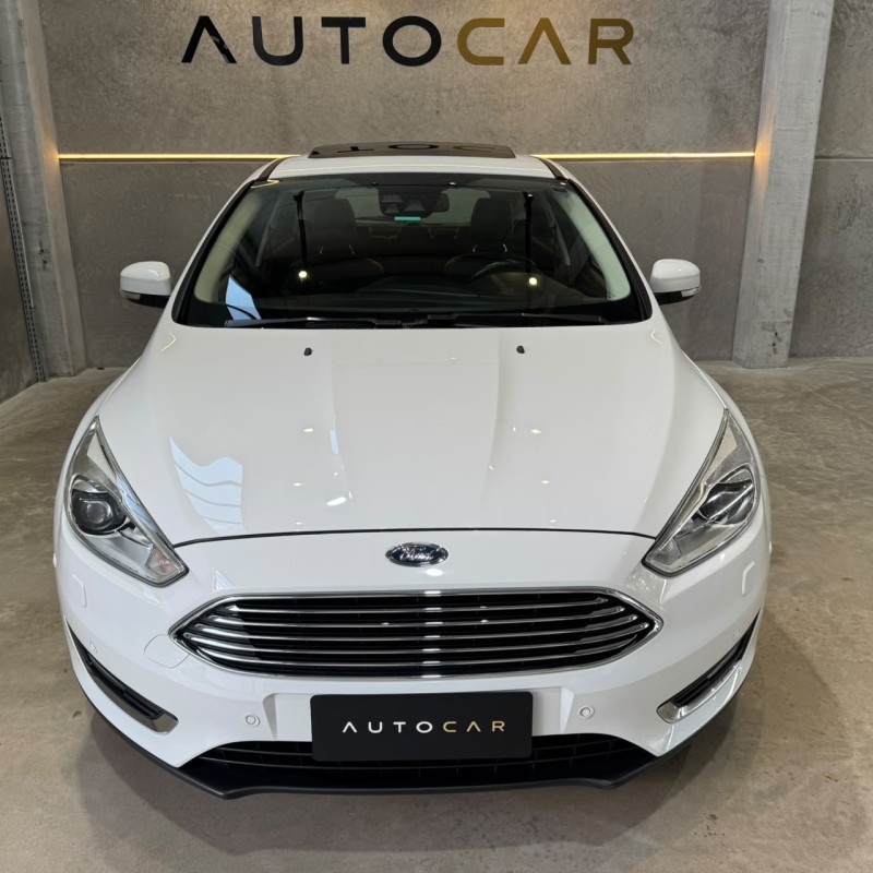 FOCUS 2.0 TITANIUM PLUS 16V FLEX 4P AUTOMÁTICO - 2016 - CAXIAS DO SUL