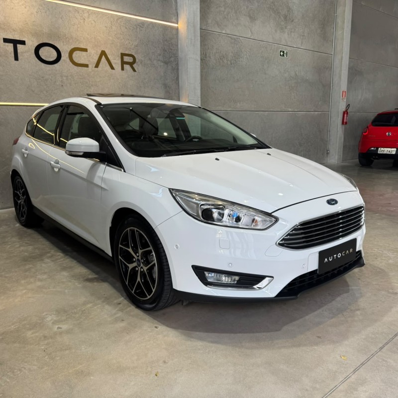 FOCUS 2.0 TITANIUM PLUS 16V FLEX 4P AUTOMÁTICO - 2016 - CAXIAS DO SUL