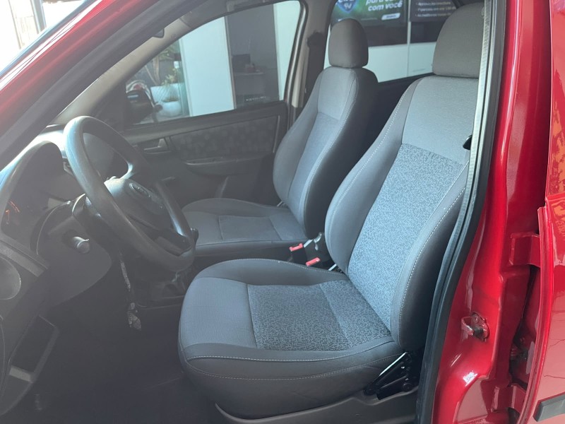 PRISMA 1.4 MPFI JOY 8V FLEX 4P MANUAL - 2008 - PORTãO