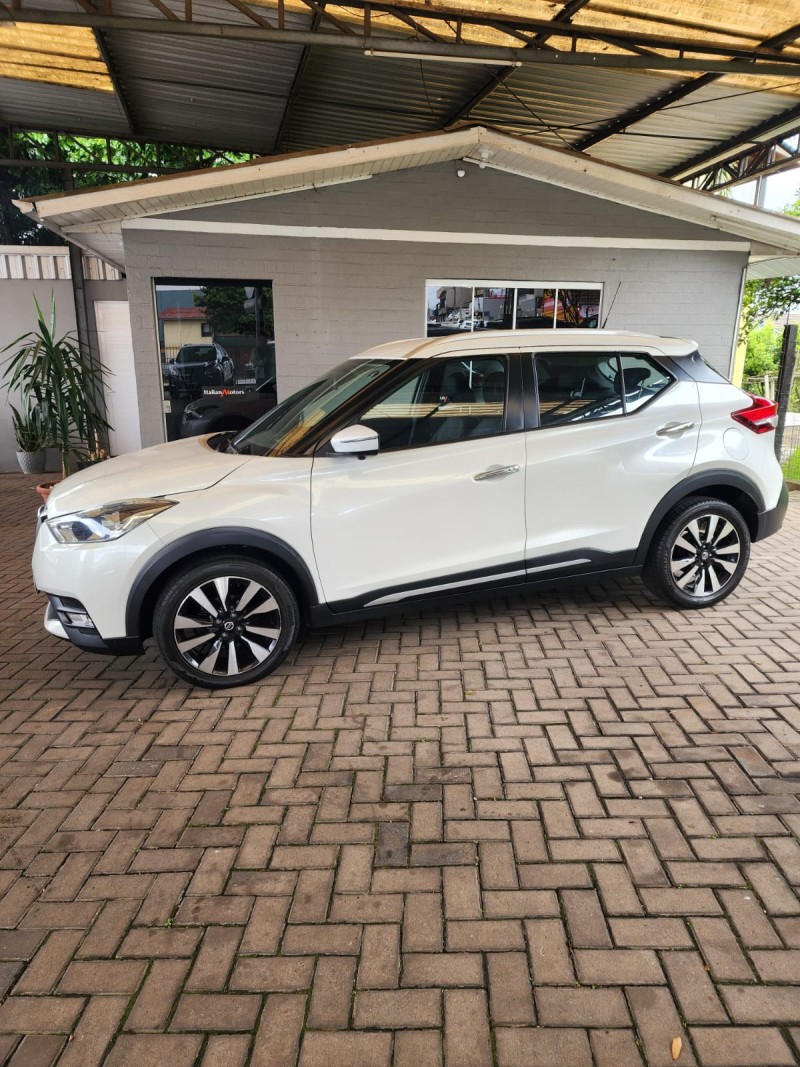 KICKS 1.6 SL 16V FLEXSTAR 4P AUTOMÁTICO - 2018 - CAXIAS DO SUL