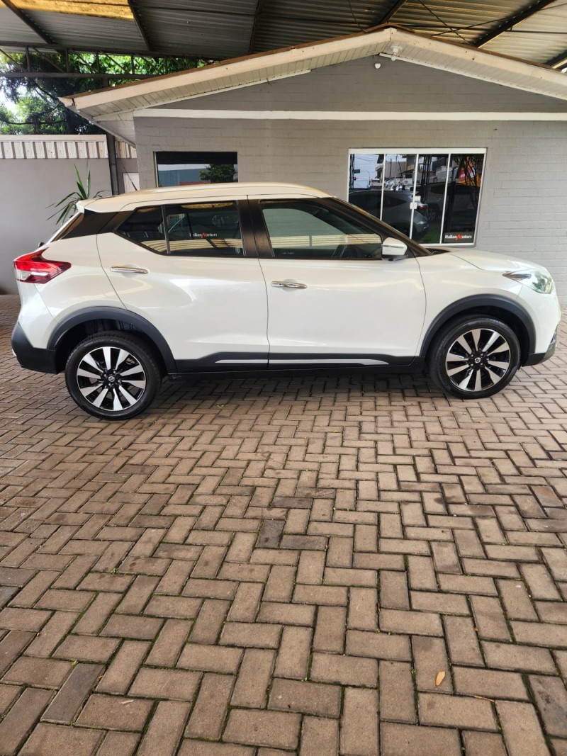 KICKS 1.6 SL 16V FLEXSTAR 4P AUTOMÁTICO - 2018 - CAXIAS DO SUL