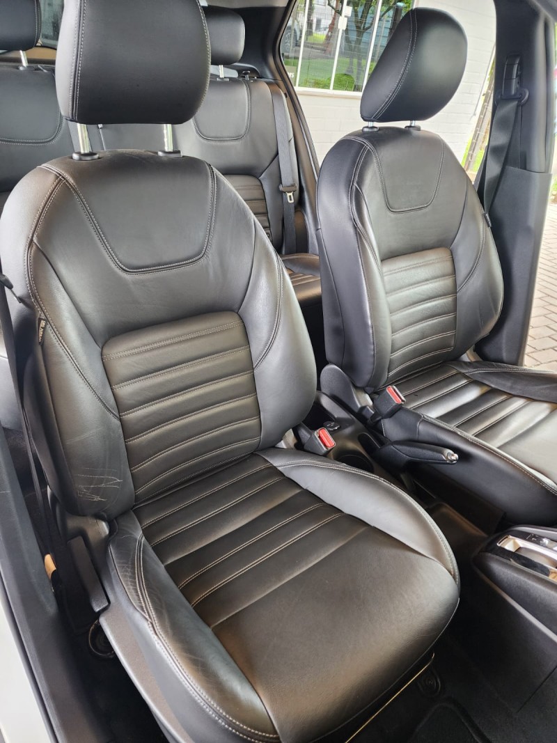 KICKS 1.6 SL 16V FLEXSTAR 4P AUTOMÁTICO - 2018 - CAXIAS DO SUL