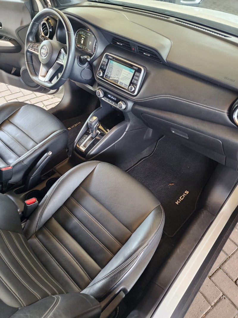 KICKS 1.6 SL 16V FLEXSTAR 4P AUTOMÁTICO - 2018 - CAXIAS DO SUL