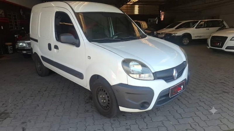 KANGOO 1.6 EXPRESS 16V FLEX 3P MANUAL - 2016 - CAXIAS DO SUL
