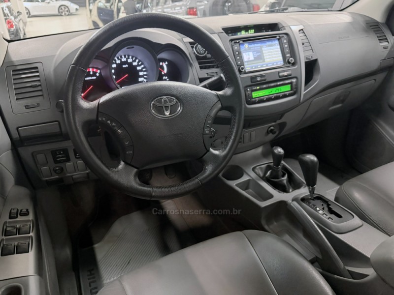 HILUX 3.0 SRV 4X4 CD 16V TURBO INTERCOOLER DIESEL 4P AUTOMÁTICO - 2010 - FLORES DA CUNHA